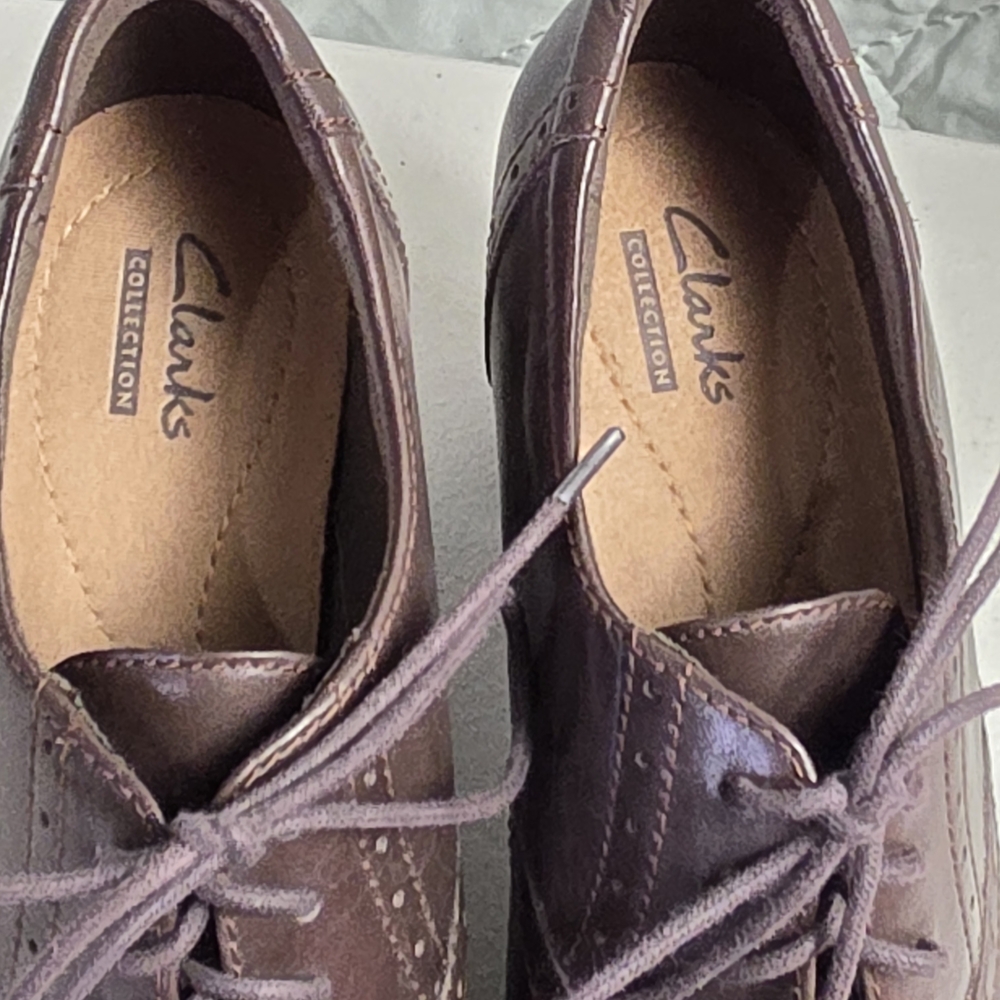 Clark’s Artisan Collection Women’s Block Heal Oxford Leather Shoes
Size 7.5M - Picture 7 of 12